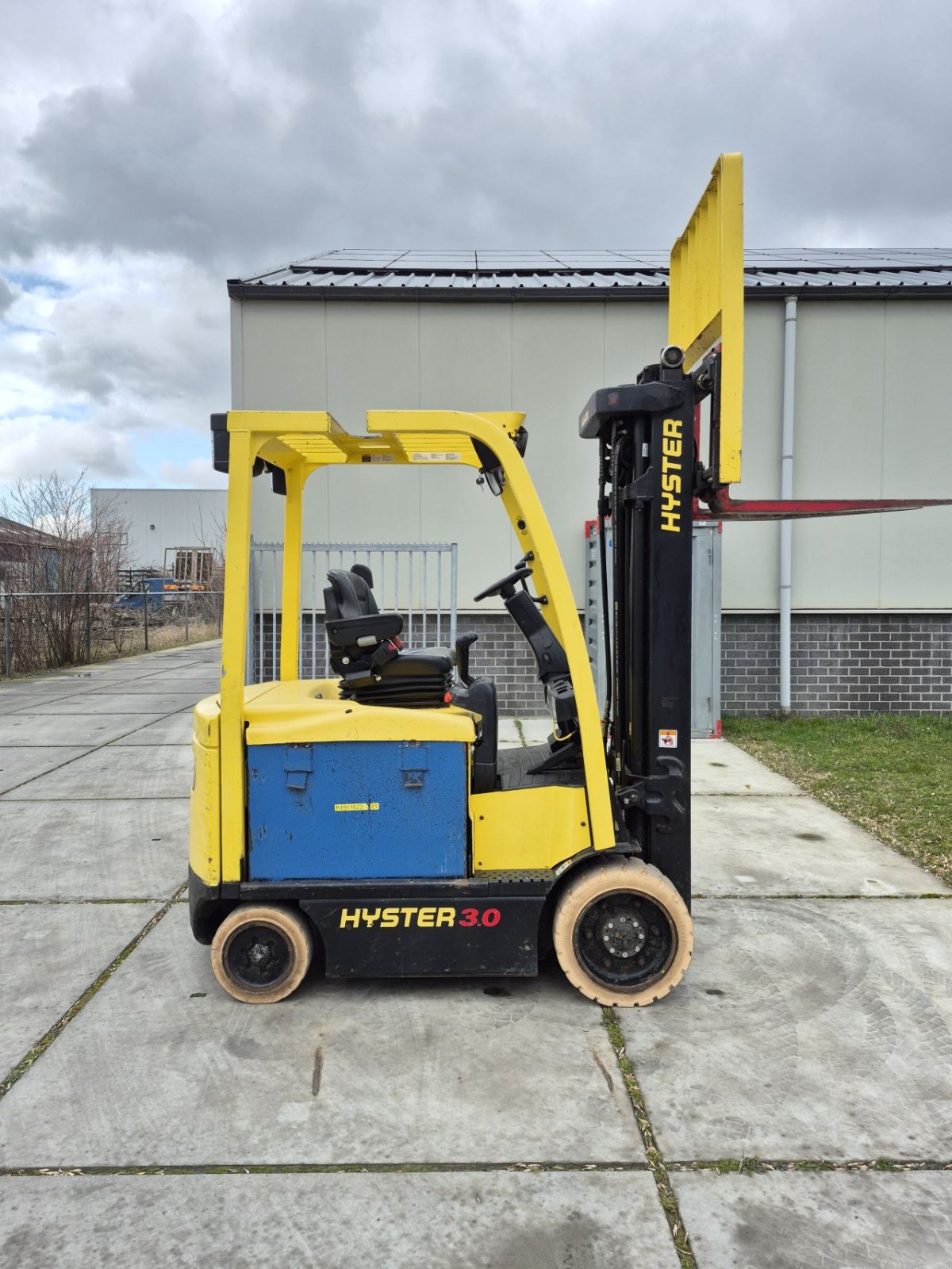 Frontstapler του τύπου Hyster E3.0XN, Gebrauchtmaschine σε Biddinghuizen (Φωτογραφία 4)