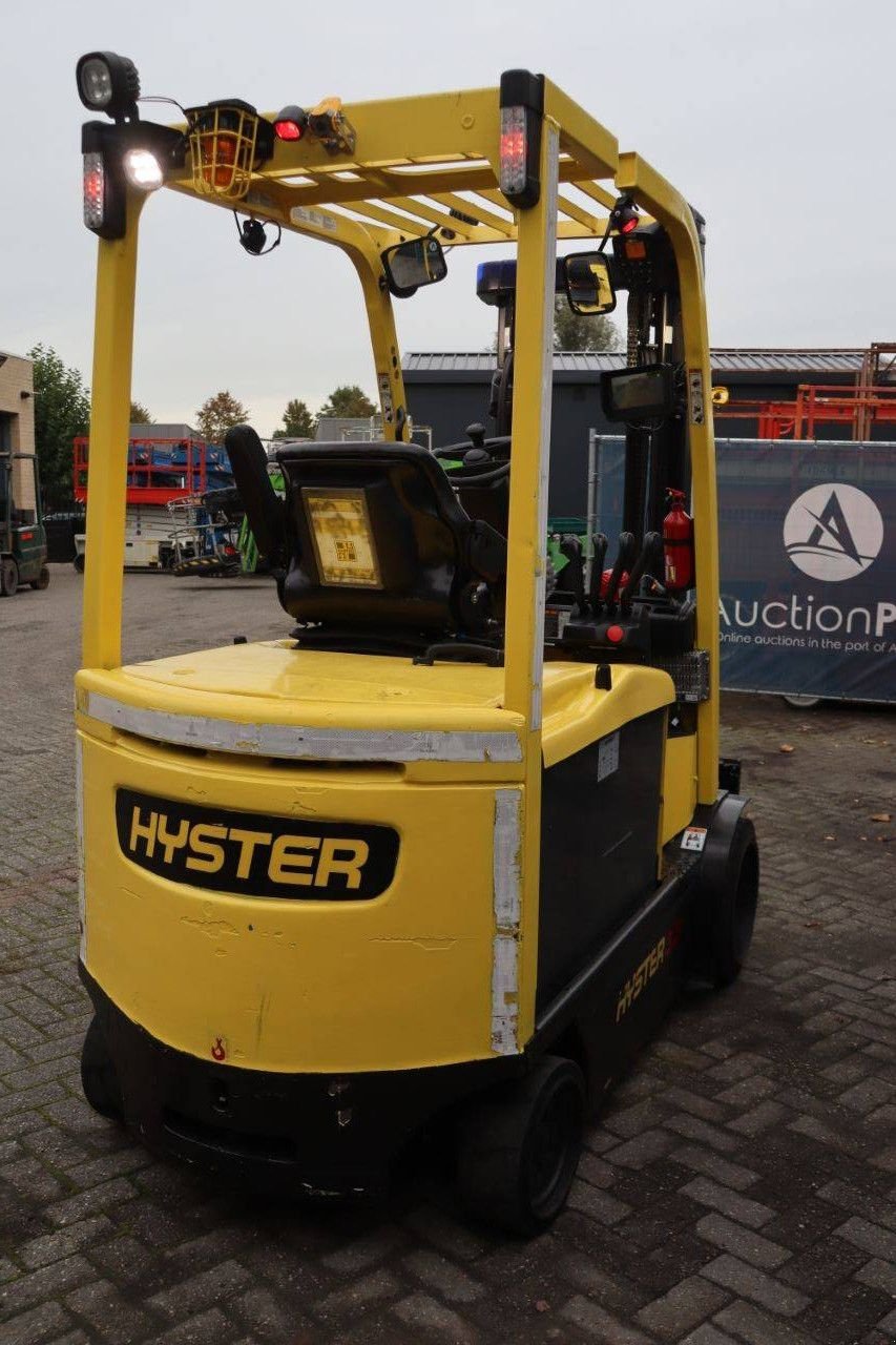 Frontstapler of the type Hyster E3.2XN, Gebrauchtmaschine in Antwerpen (Picture 7)
