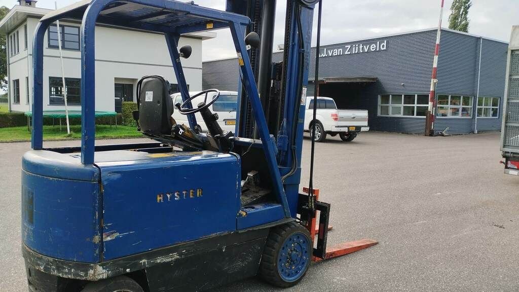 Frontstapler des Typs Hyster E70B, Gebrauchtmaschine in Mijdrecht (Bild 4)