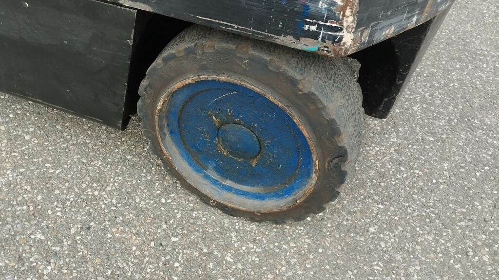 Frontstapler des Typs Hyster E70B, Gebrauchtmaschine in Mijdrecht (Bild 10)