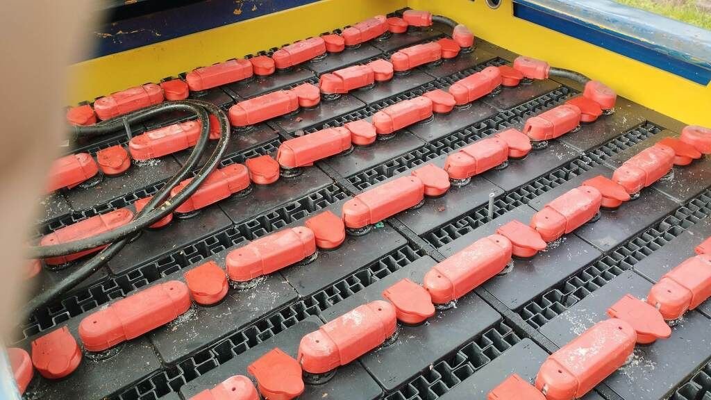 Frontstapler des Typs Hyster E70B, Gebrauchtmaschine in Mijdrecht (Bild 5)