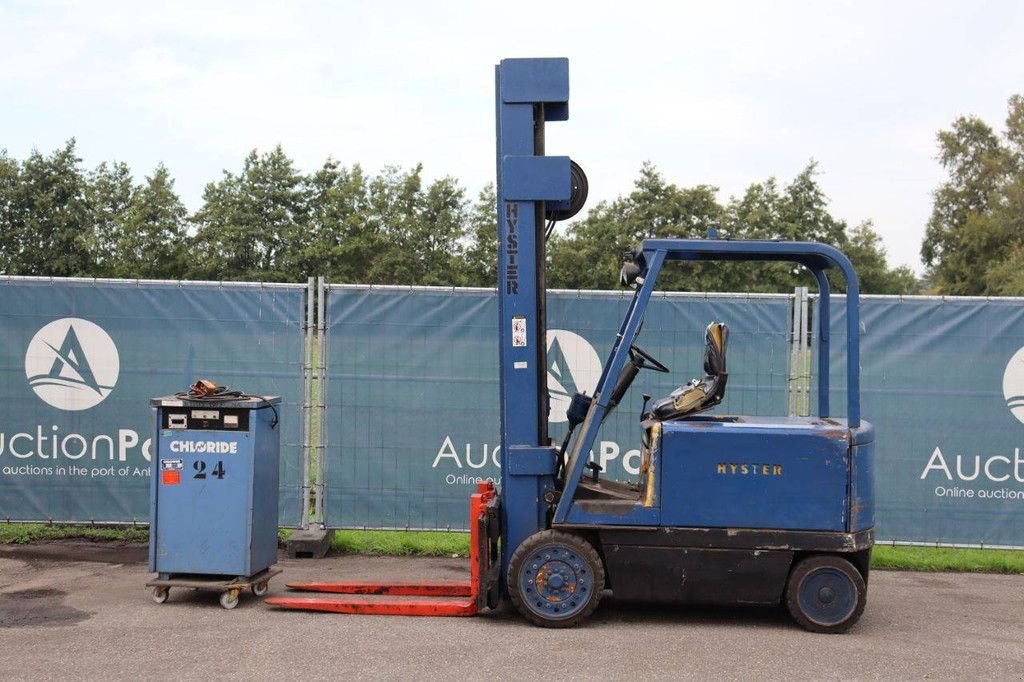 Frontstapler tip Hyster E70B, Gebrauchtmaschine in Antwerpen (Poză 2)