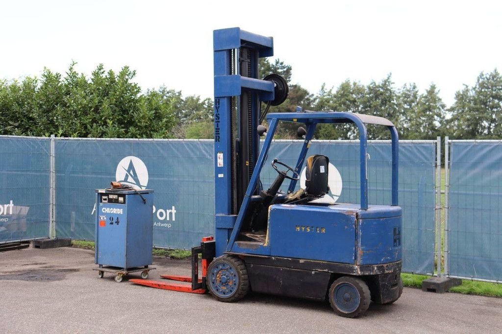 Frontstapler tip Hyster E70B, Gebrauchtmaschine in Antwerpen (Poză 3)