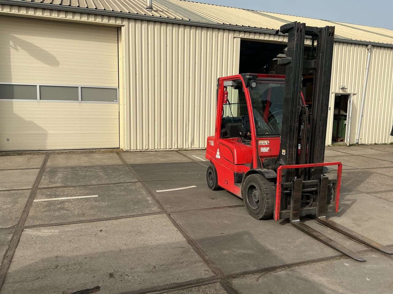 Frontstapler tipa Hyster H 3.0 FT, Gebrauchtmaschine u Etten Leur (Slika 2)