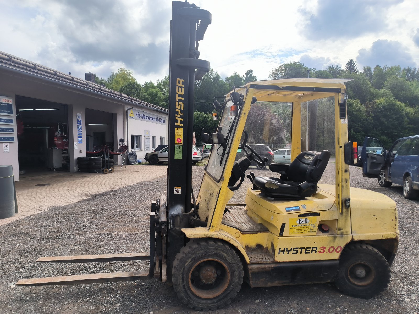 Frontstapler of the type Hyster H 3.00 XM, Gebrauchtmaschine in Neusorg (Picture 1)