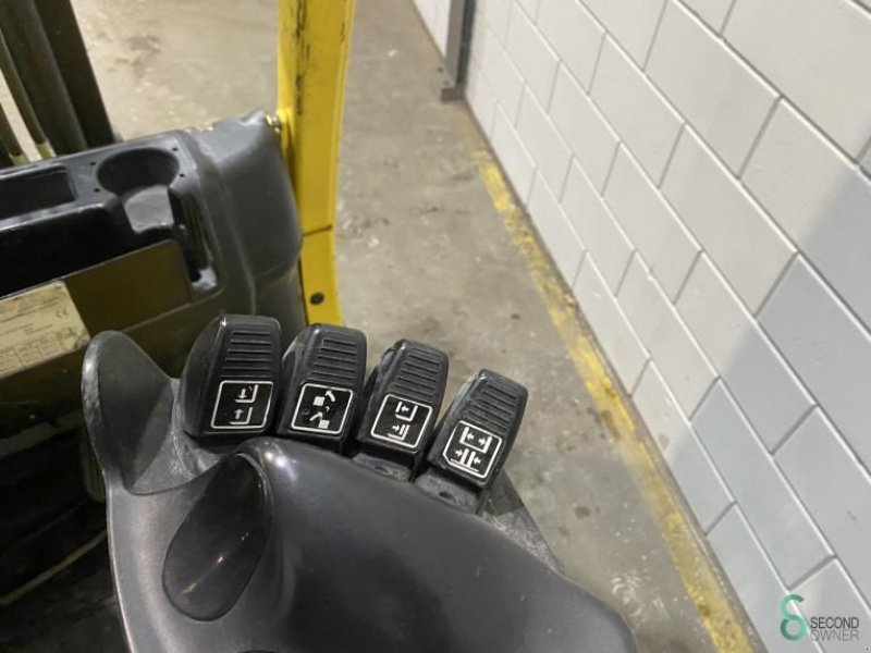 Frontstapler of the type Hyster H2.0DT, Gebrauchtmaschine in Wijchen (Picture 11)