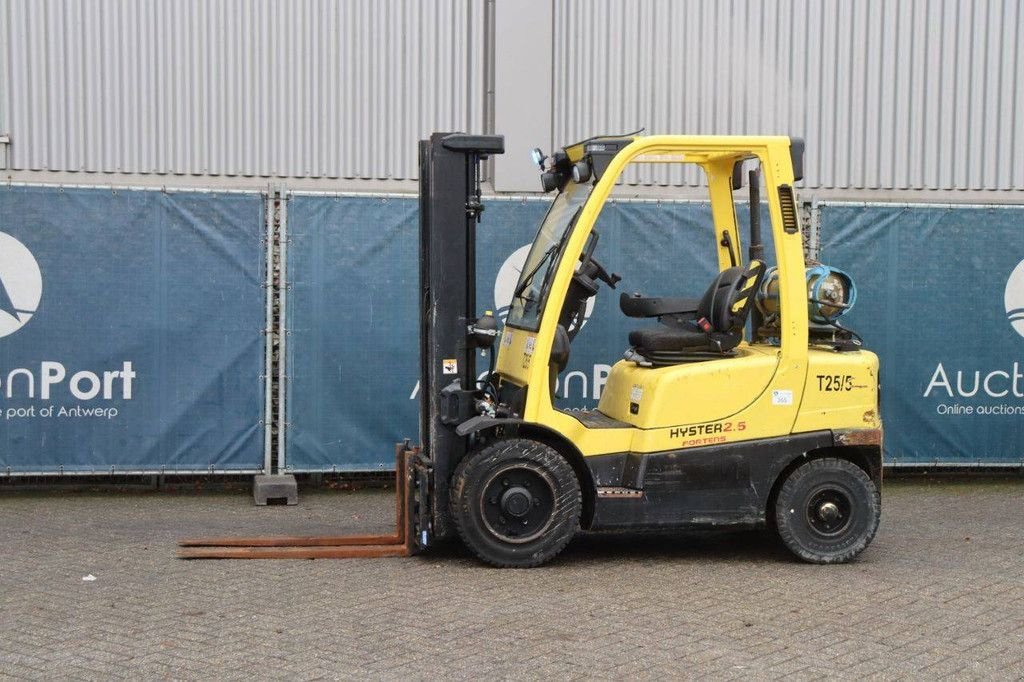 Frontstapler of the type Hyster H2.5FT, Gebrauchtmaschine in Antwerpen (Picture 1)