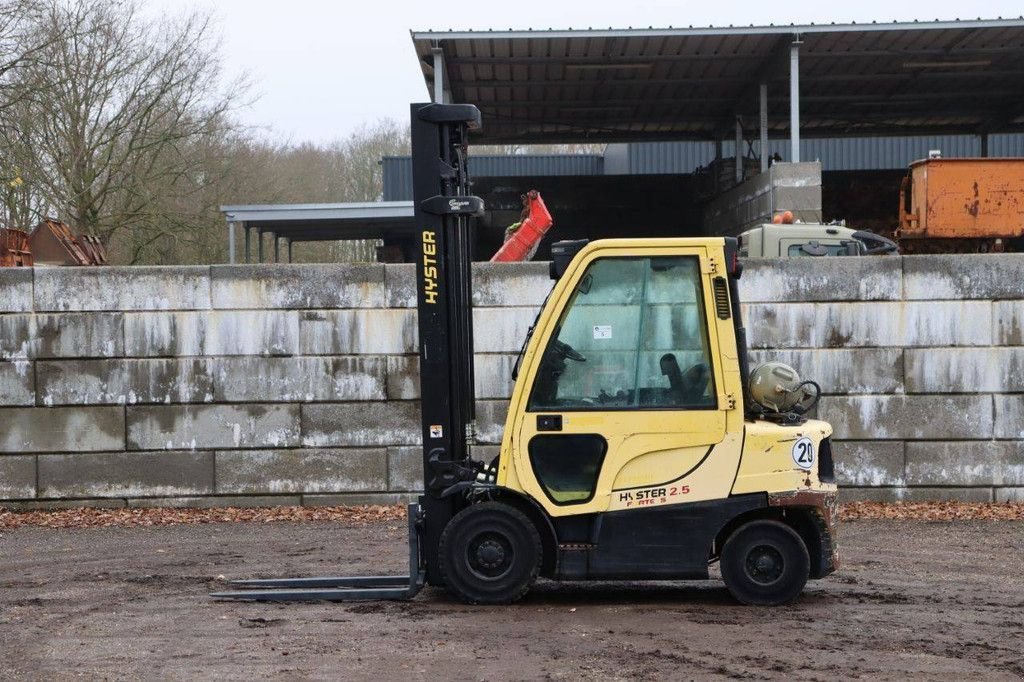 Frontstapler typu Hyster H2.5FT, Gebrauchtmaschine v Antwerpen (Obrázek 2)