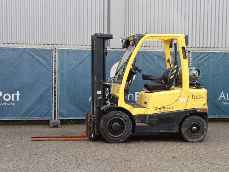 Frontstapler типа Hyster H2.5FT, Gebrauchtmaschine в Antwerpen (Фотография 1)