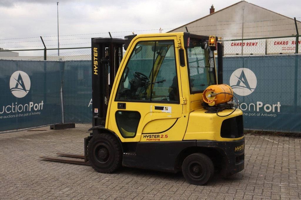 Frontstapler типа Hyster H2.5FT, Gebrauchtmaschine в Antwerpen (Фотография 3)