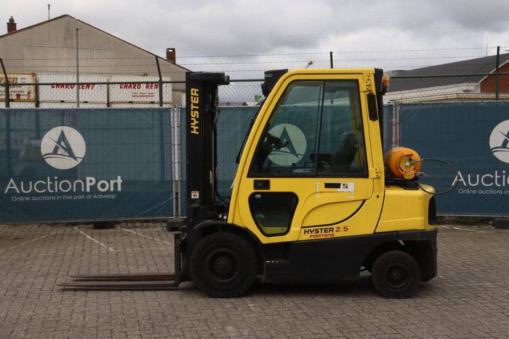 Frontstapler типа Hyster H2.5FT, Gebrauchtmaschine в Antwerpen (Фотография 2)