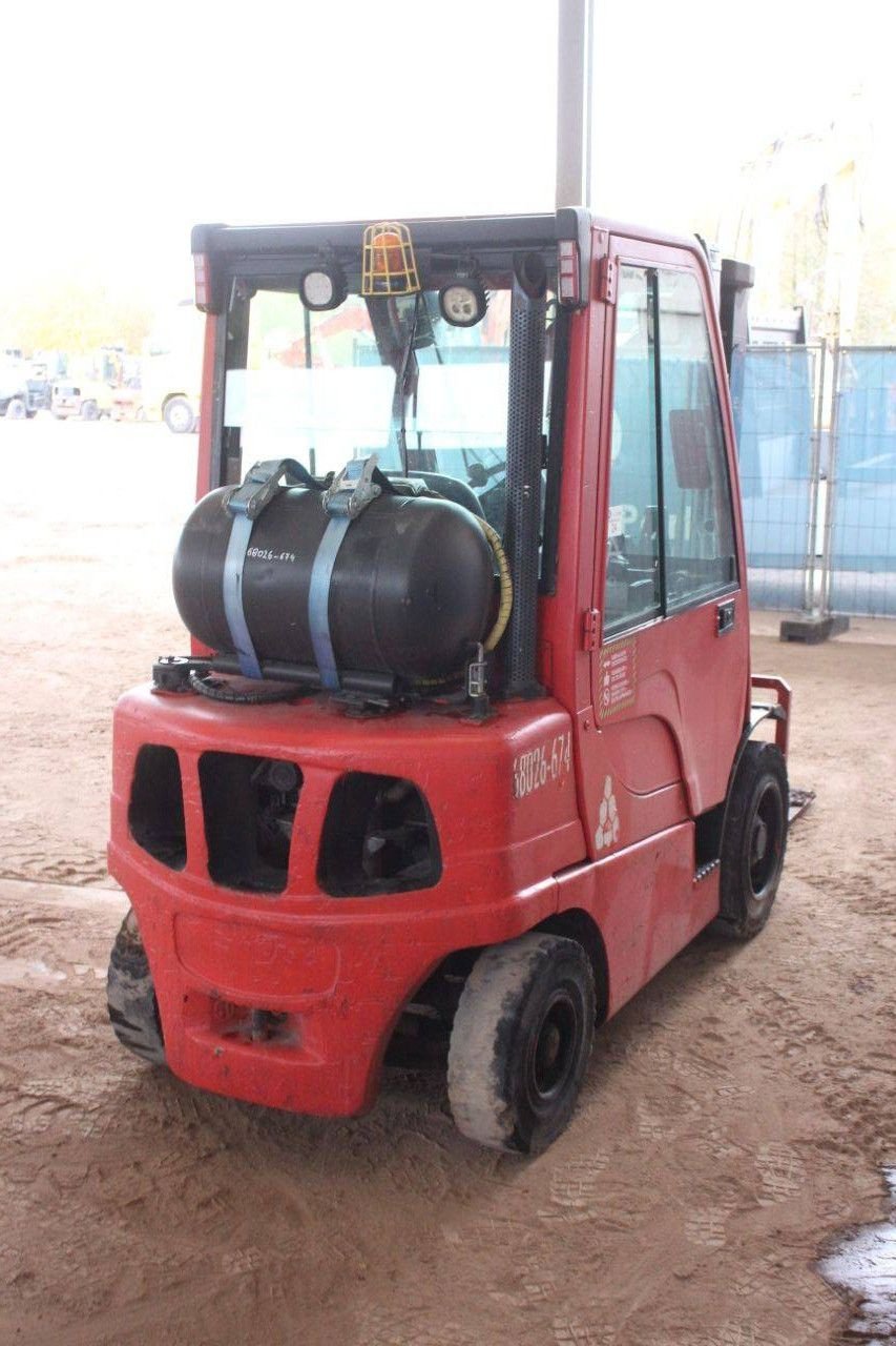 Frontstapler typu Hyster H2.5FT, Gebrauchtmaschine v Antwerpen (Obrázok 5)