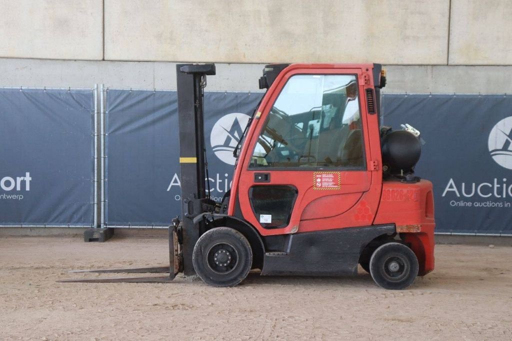 Frontstapler tip Hyster H2.5FT, Gebrauchtmaschine in Antwerpen (Poză 2)