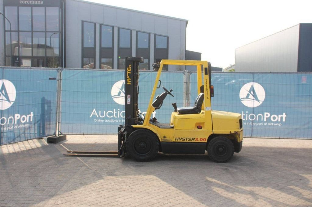 Frontstapler of the type Hyster H3.00XM, Gebrauchtmaschine in Antwerpen (Picture 2)