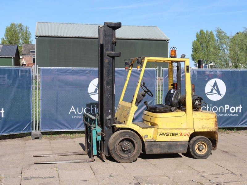 Frontstapler du type Hyster H3.00XM, Gebrauchtmaschine en Antwerpen (Photo 1)