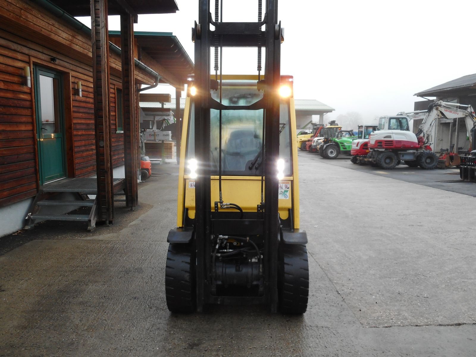 Frontstapler des Typs Hyster H3.5FT Triplex 5,2m + SS + ZV + Kabine mit Heizu, Gebrauchtmaschine in St. Nikolai ob Draßling (Bild 19)
