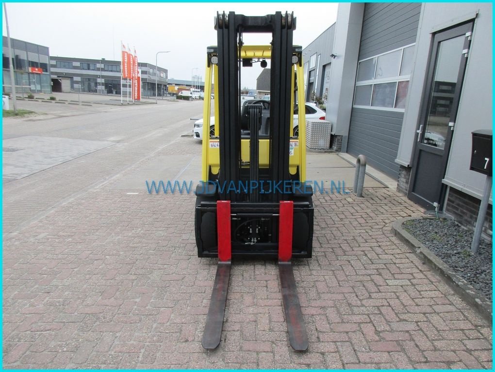 Frontstapler des Typs Hyster H3.5FT, Gebrauchtmaschine in IJsselmuiden (Bild 11)