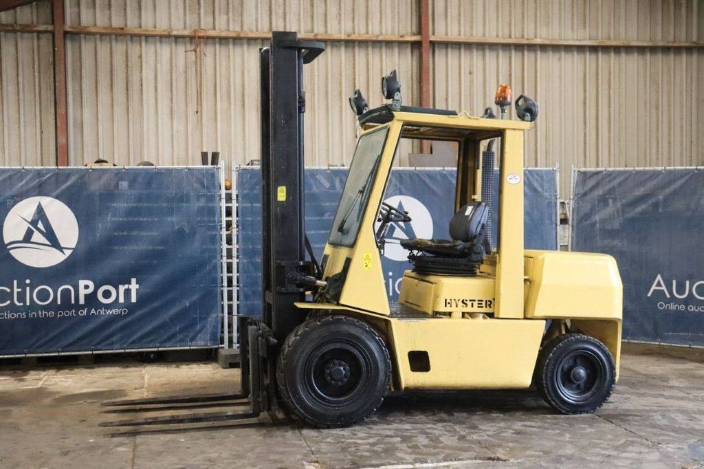 Frontstapler del tipo Hyster H4, Gebrauchtmaschine en Antwerpen (Imagen 1)