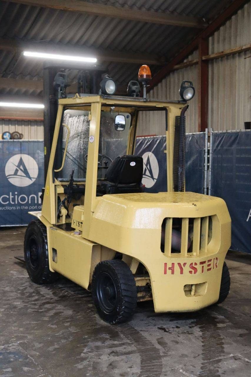 Frontstapler del tipo Hyster H4, Gebrauchtmaschine en Antwerpen (Imagen 4)