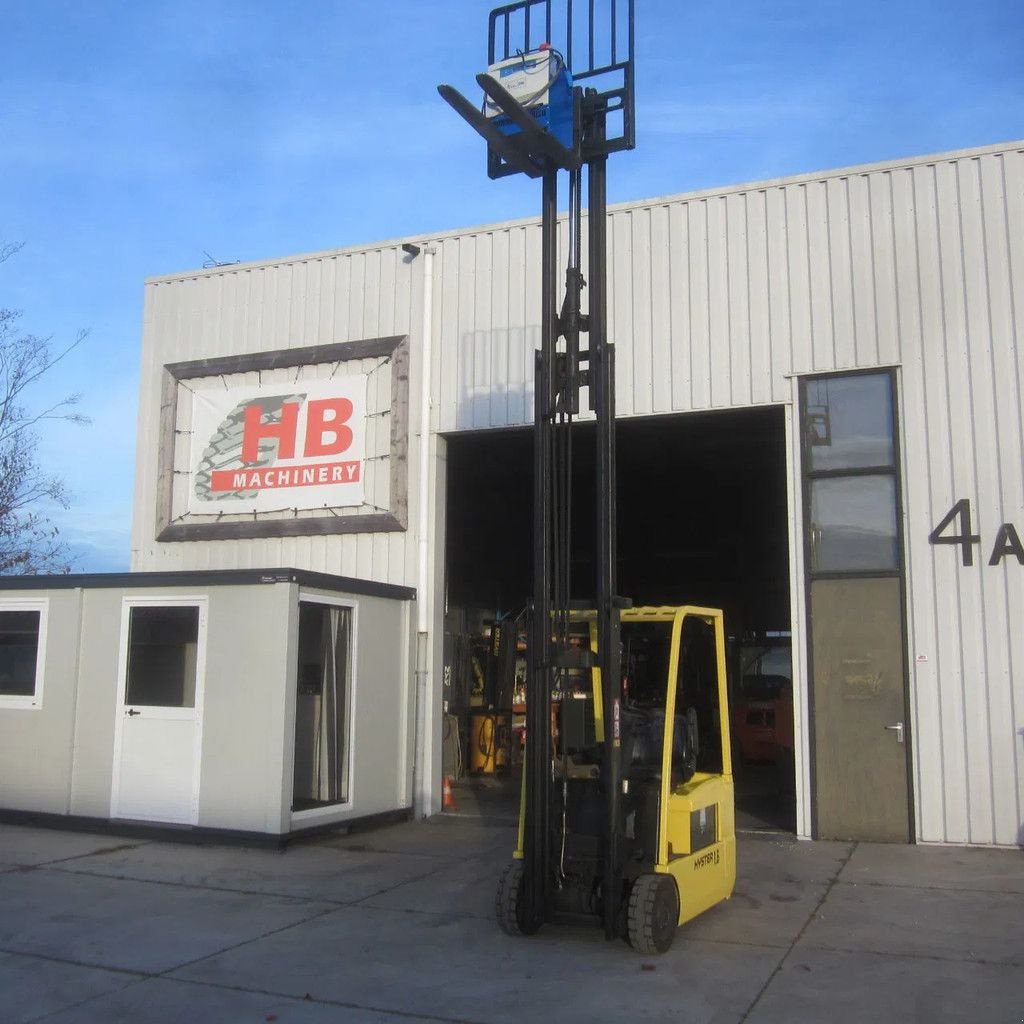 Frontstapler of the type Hyster J1.60 XMT, elek, triplomast, side shift, accu 2024, Gebrauchtmaschine in Tubbergen (Picture 5)