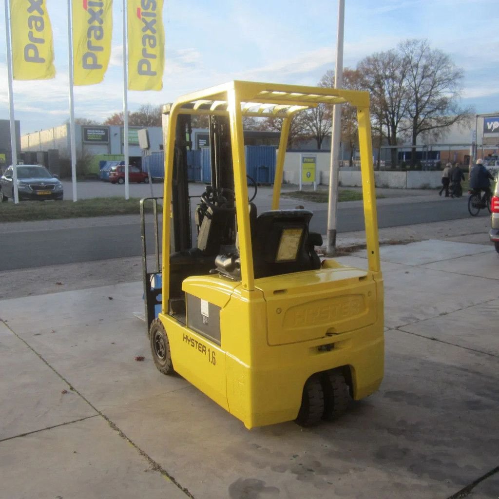 Frontstapler du type Hyster J1.60 XMT, elek, triplomast, side shift, accu 2024, Gebrauchtmaschine en Tubbergen (Photo 3)
