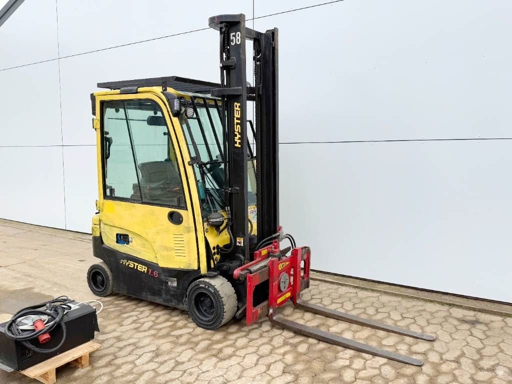 Frontstapler от тип Hyster J1.6XN MWB - Duplex / Rotating Forks / Lithium, Gebrauchtmaschine в Veldhoven (Снимка 7)