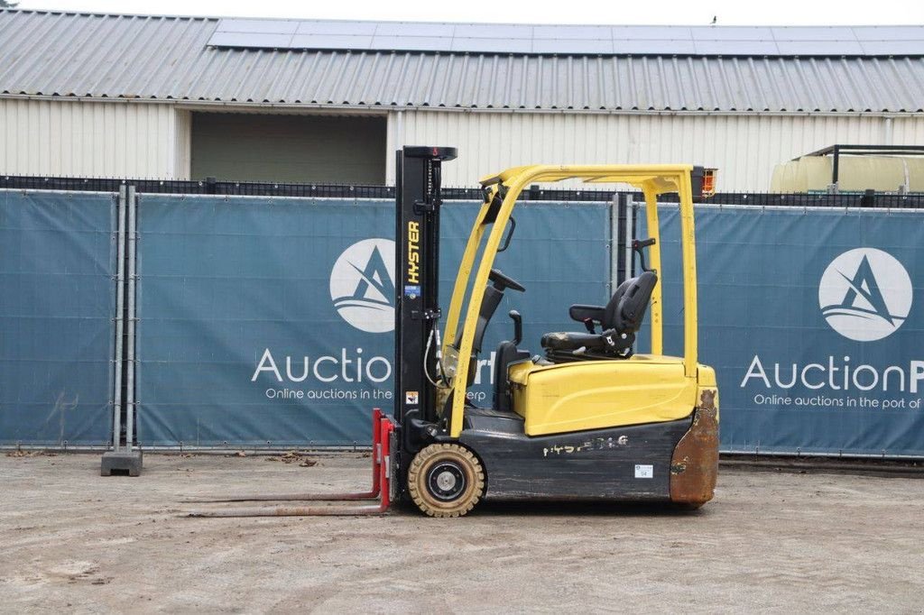 Frontstapler del tipo Hyster J1.6XNT LWB, Gebrauchtmaschine en Antwerpen (Imagen 1)