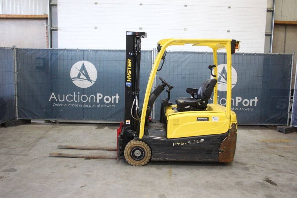 Frontstapler za tip Hyster J1.6XNT, Gebrauchtmaschine u Antwerpen (Slika 2)