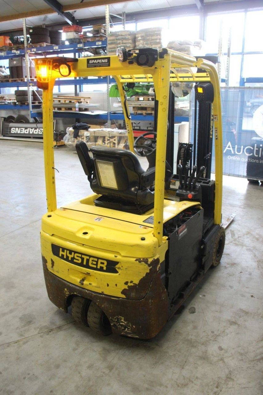 Frontstapler za tip Hyster J1.6XNT, Gebrauchtmaschine u Antwerpen (Slika 5)