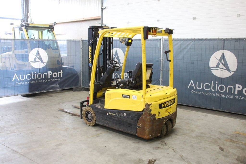 Frontstapler za tip Hyster J1.6XNT, Gebrauchtmaschine u Antwerpen (Slika 3)