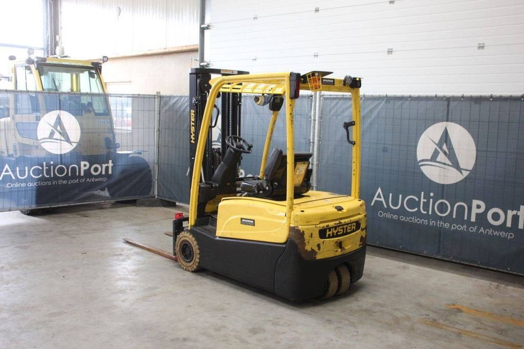 Frontstapler от тип Hyster J1.6XNT, Gebrauchtmaschine в Antwerpen (Снимка 3)