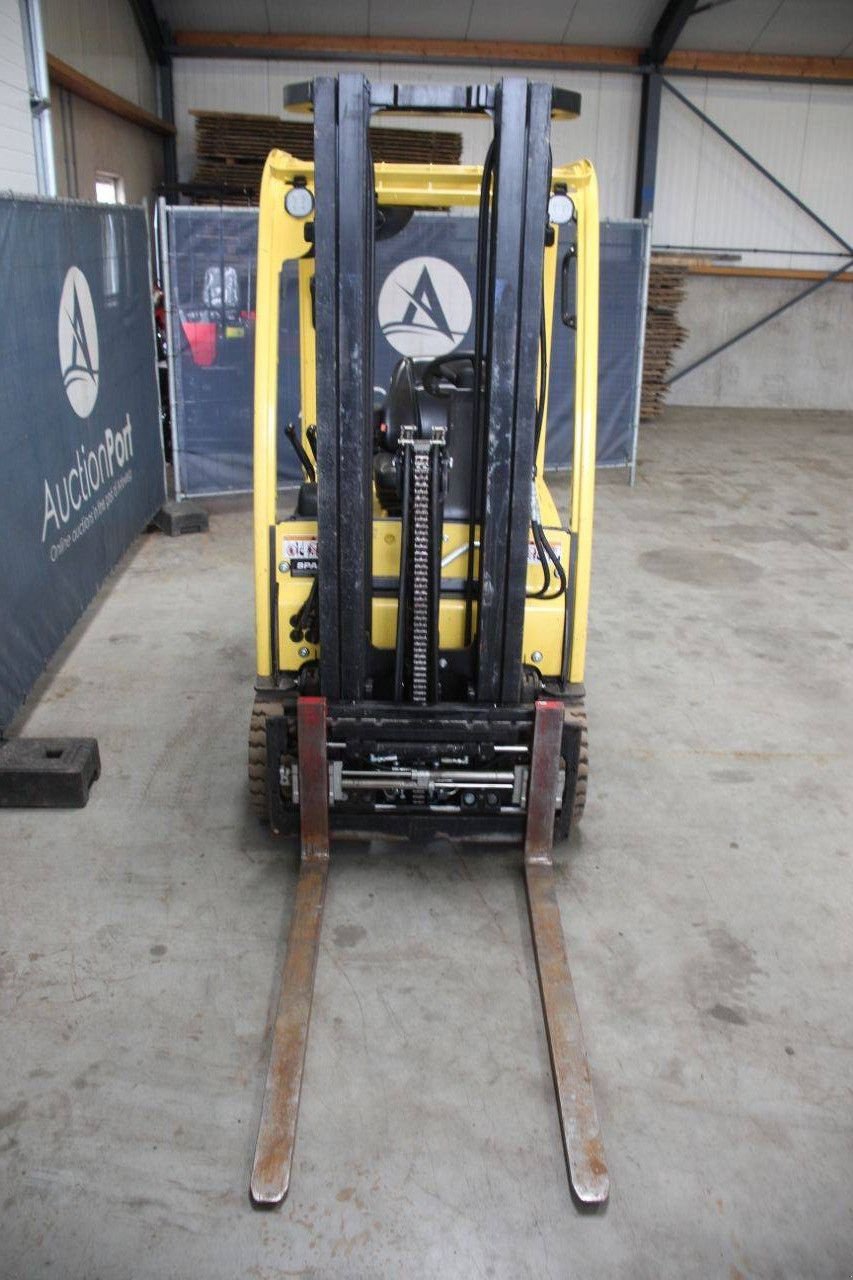 Frontstapler от тип Hyster J1.6XNT, Gebrauchtmaschine в Antwerpen (Снимка 8)