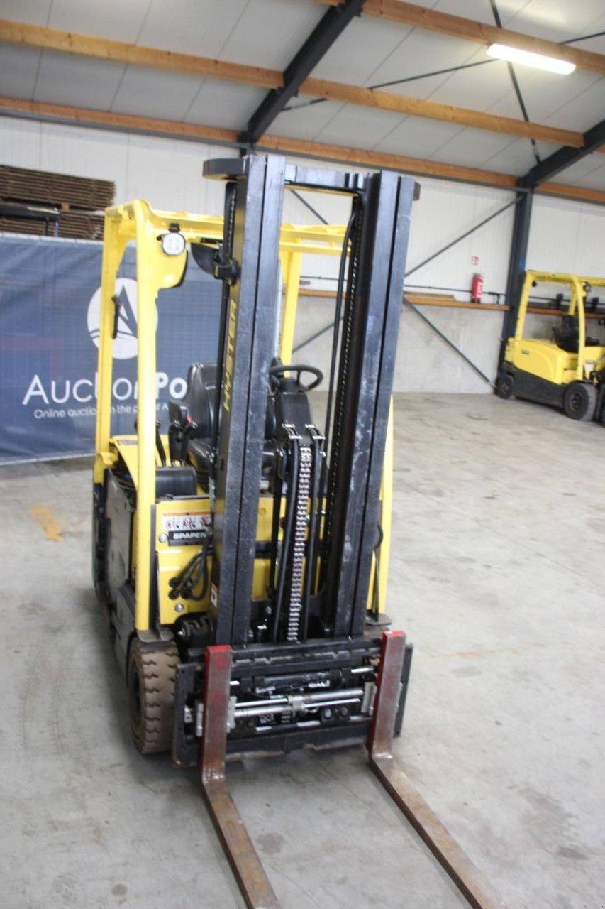 Frontstapler от тип Hyster J1.6XNT, Gebrauchtmaschine в Antwerpen (Снимка 7)