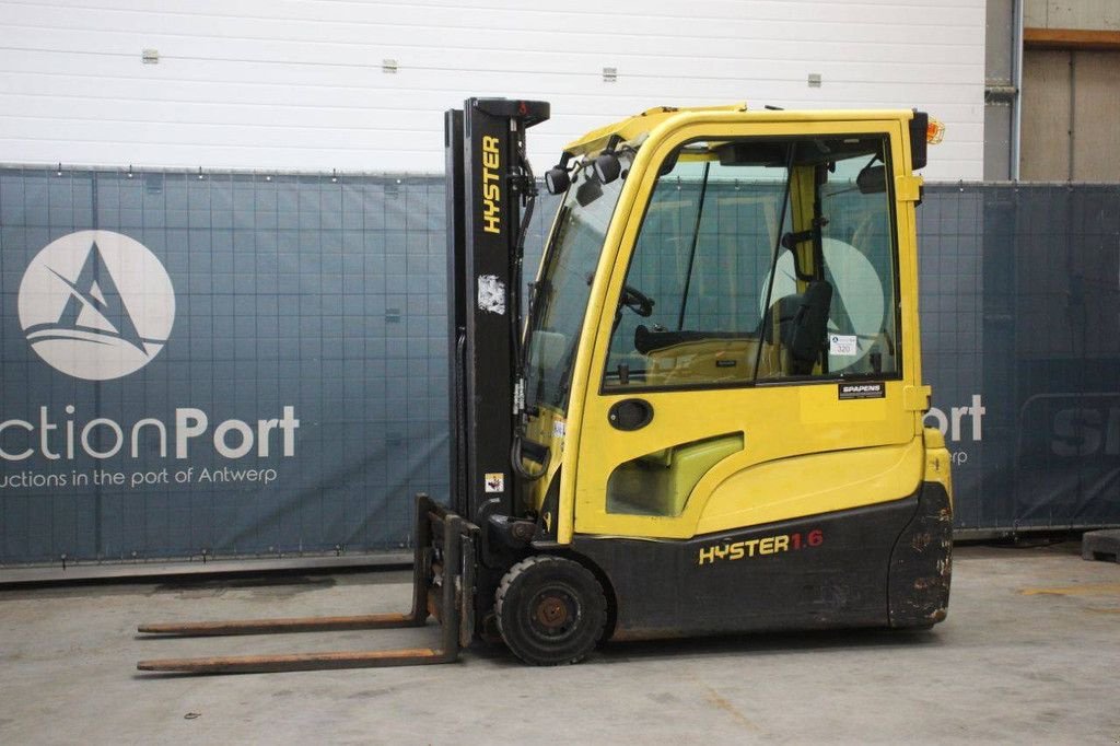 Frontstapler typu Hyster J1.6XNT, Gebrauchtmaschine v Antwerpen (Obrázek 1)