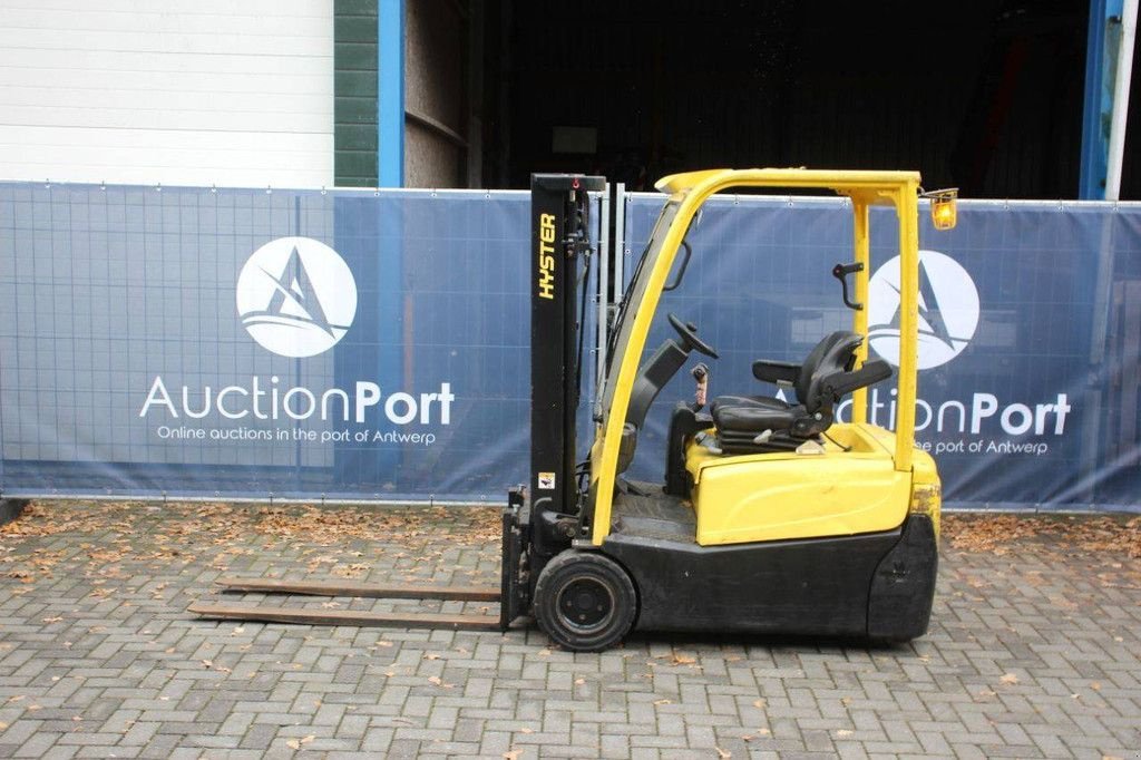 Frontstapler za tip Hyster J1.8XNT MWB, Gebrauchtmaschine u Antwerpen (Slika 2)
