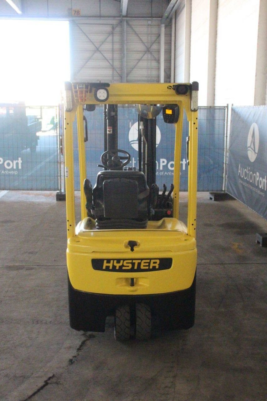 Frontstapler van het type Hyster J1.8XNT, Gebrauchtmaschine in Antwerpen (Foto 4)