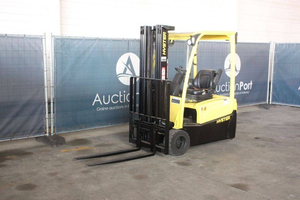Frontstapler van het type Hyster J1.8XNT, Gebrauchtmaschine in Antwerpen (Foto 9)