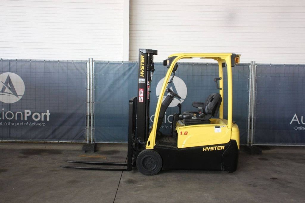 Frontstapler van het type Hyster J1.8XNT, Gebrauchtmaschine in Antwerpen (Foto 2)