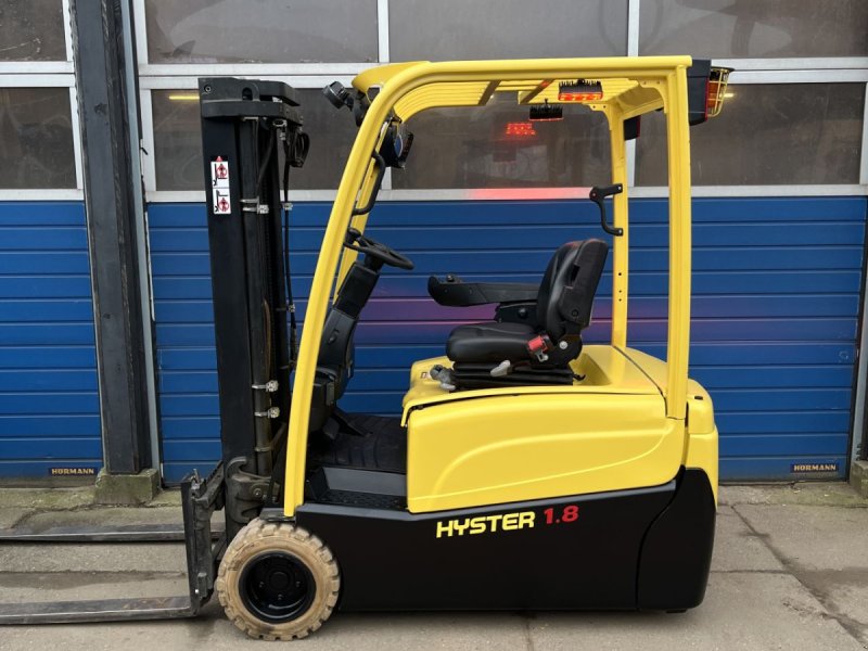 Frontstapler del tipo Hyster J1.8XNT, Gebrauchtmaschine In Lelystad (Immagine 1)