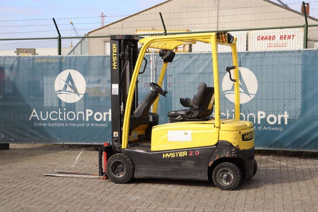 Frontstapler del tipo Hyster J2.0XN, Gebrauchtmaschine In Antwerpen (Immagine 3)