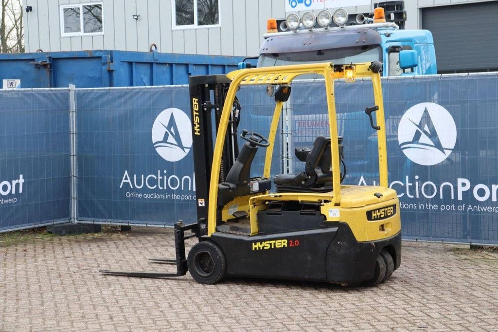 Frontstapler del tipo Hyster J2.0XNT LWB, Gebrauchtmaschine en Antwerpen (Imagen 3)