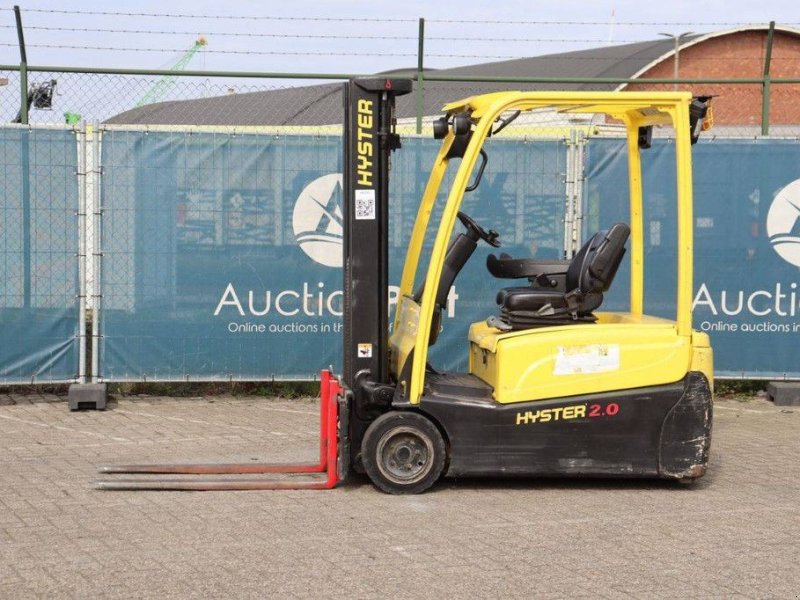 Frontstapler del tipo Hyster J2.0XNT, Gebrauchtmaschine In Antwerpen (Immagine 1)