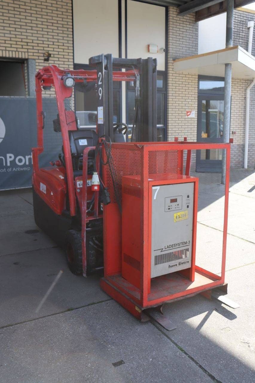 Frontstapler del tipo Hyster J2.0XNT, Gebrauchtmaschine en Antwerpen (Imagen 8)