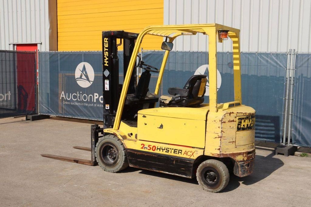 Frontstapler del tipo Hyster J2.50ACX, Gebrauchtmaschine In Antwerpen (Immagine 3)