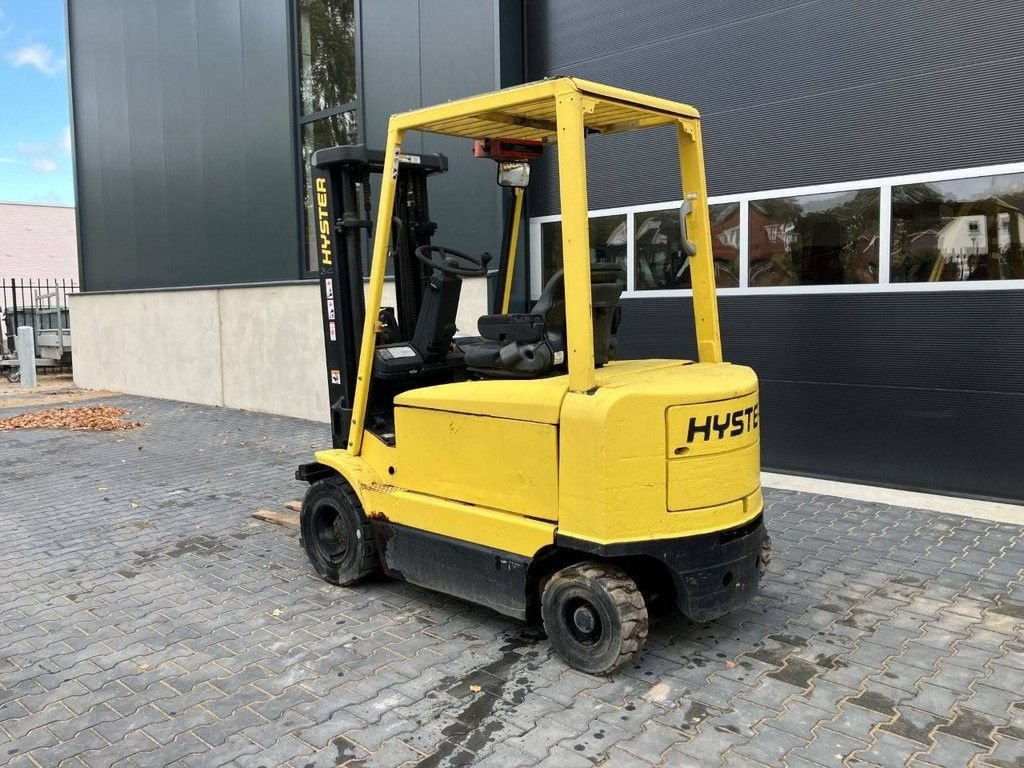 Frontstapler typu Hyster J2.50XM, Gebrauchtmaschine v Antwerpen (Obrázok 3)