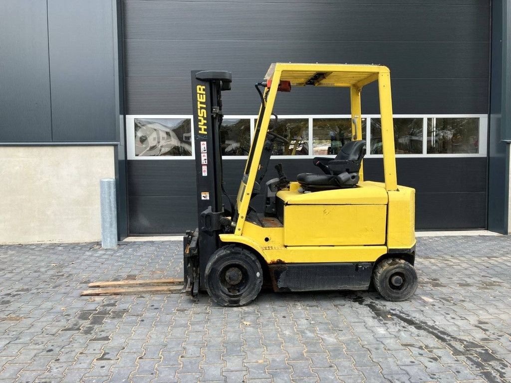 Frontstapler typu Hyster J2.50XM, Gebrauchtmaschine v Antwerpen (Obrázok 2)