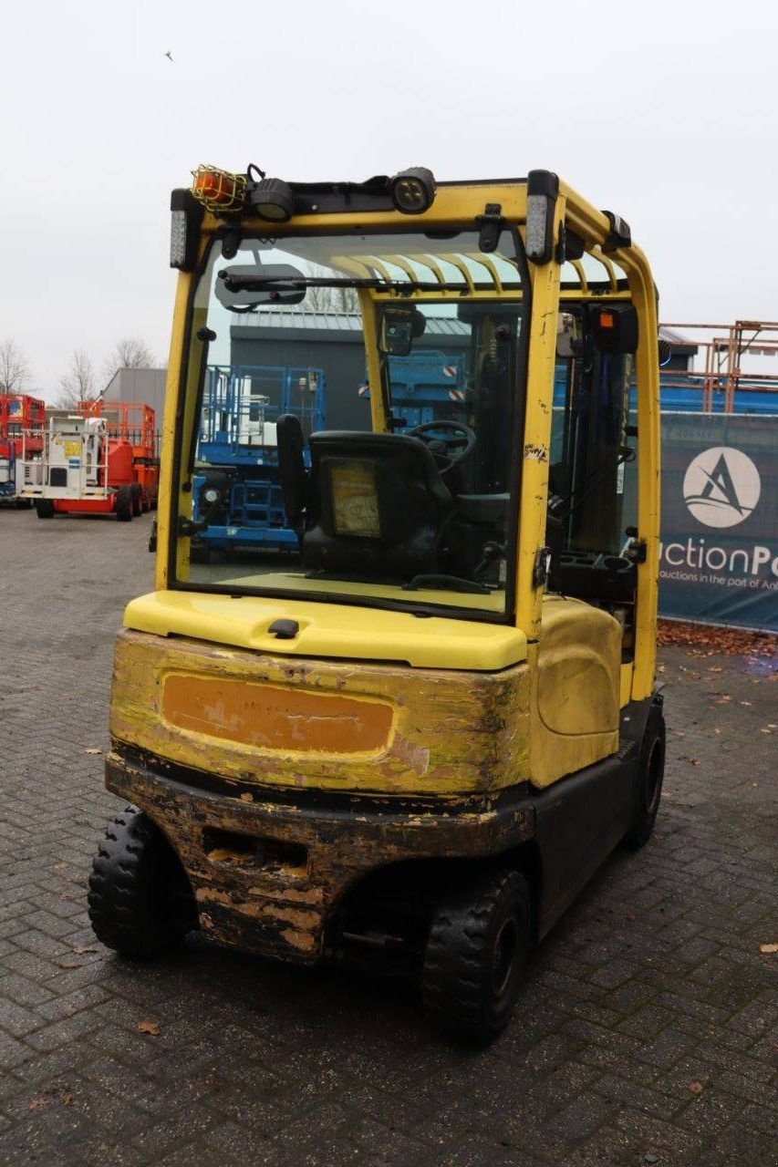 Frontstapler typu Hyster J2.5XN, Gebrauchtmaschine v Antwerpen (Obrázek 7)