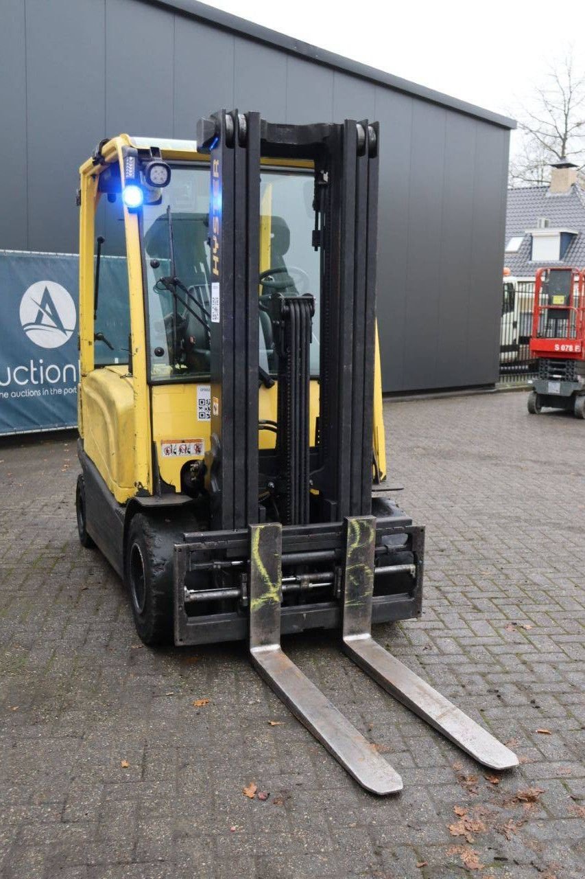 Frontstapler typu Hyster J2.5XN, Gebrauchtmaschine v Antwerpen (Obrázek 8)