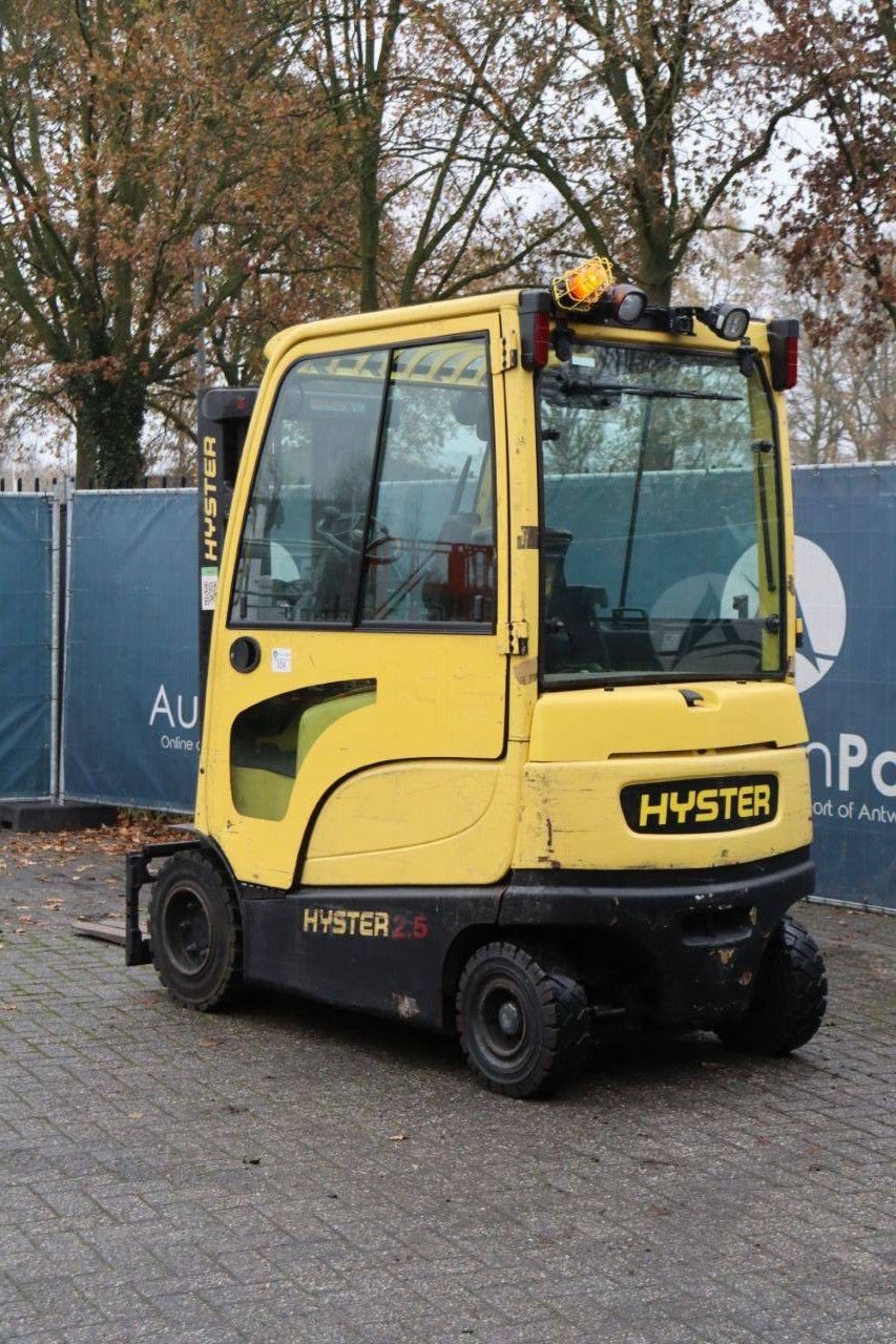 Frontstapler типа Hyster J2.5XN, Gebrauchtmaschine в Antwerpen (Фотография 4)