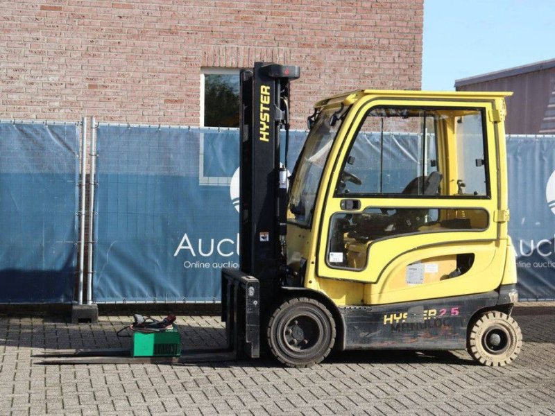 Frontstapler του τύπου Hyster J2.5XN, Gebrauchtmaschine σε Antwerpen (Φωτογραφία 1)